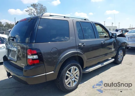 2006 Ford Explorer Limited z USA, uszkodzony, nr VIN 1FMEU65846UA88236